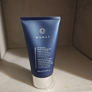 MONAT Damage Repair Bond Fortifying Hair Crème - Blue and Silver